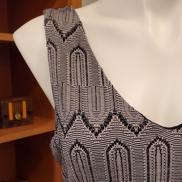 Lucky Brand Black and Gray Art Deco Dress - Picture 4 of 11